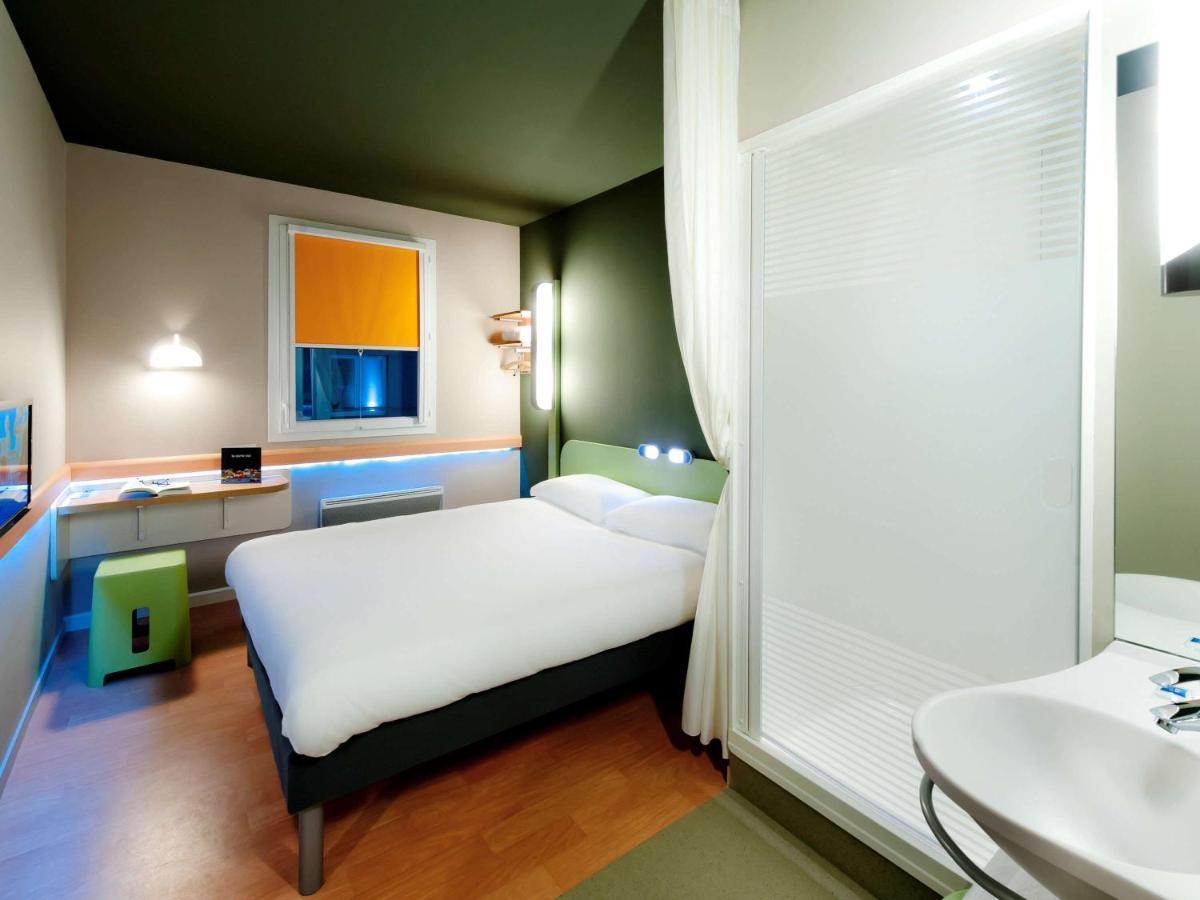 ibis budget Brest Centre Port Buitenkant foto