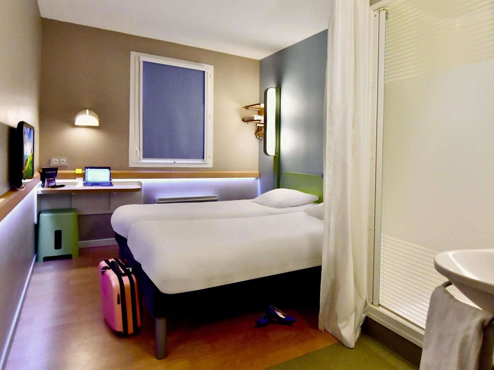 ibis budget Brest Centre Port Buitenkant foto