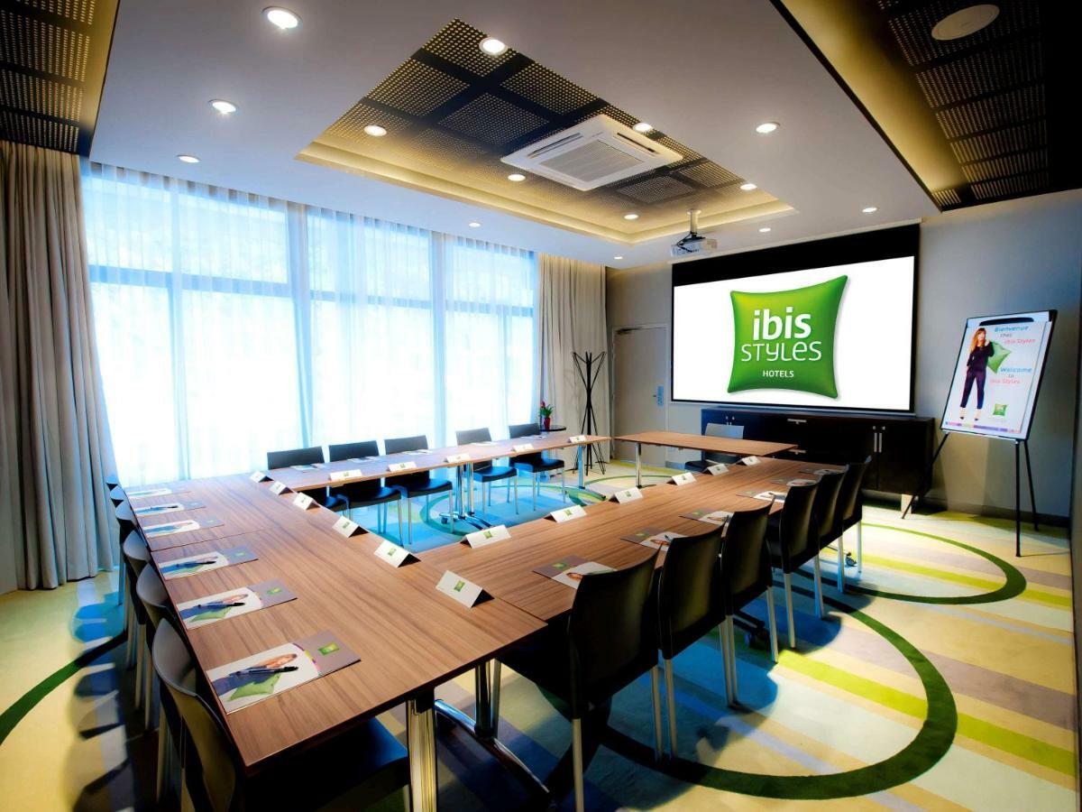 ibis budget Brest Centre Port Buitenkant foto